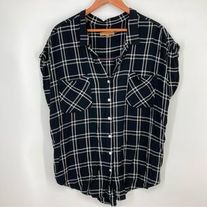 Jacks Girlfriend Womens Sz XXL Blouse Cuffed Sleeve Rayon Black Plaid Button Up